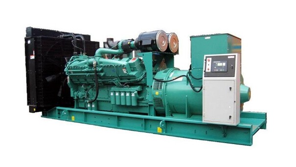 孙吴全新常柴200kw大型柴油发电机组